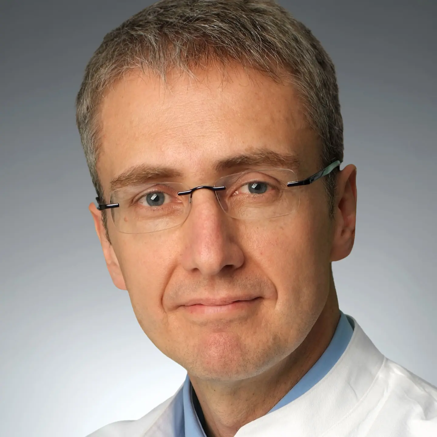 Prof. Dr. med. Jürgen Wolf ist Ärztlicher Leiter des Centrums für Integrierter Onkologie Köln.