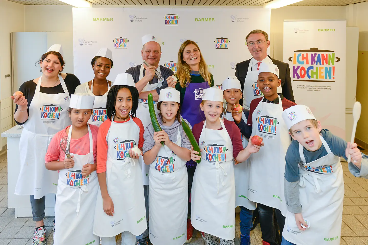 Gruppe mit Sarah Wiener und Prof. Dr. Christoph Straub