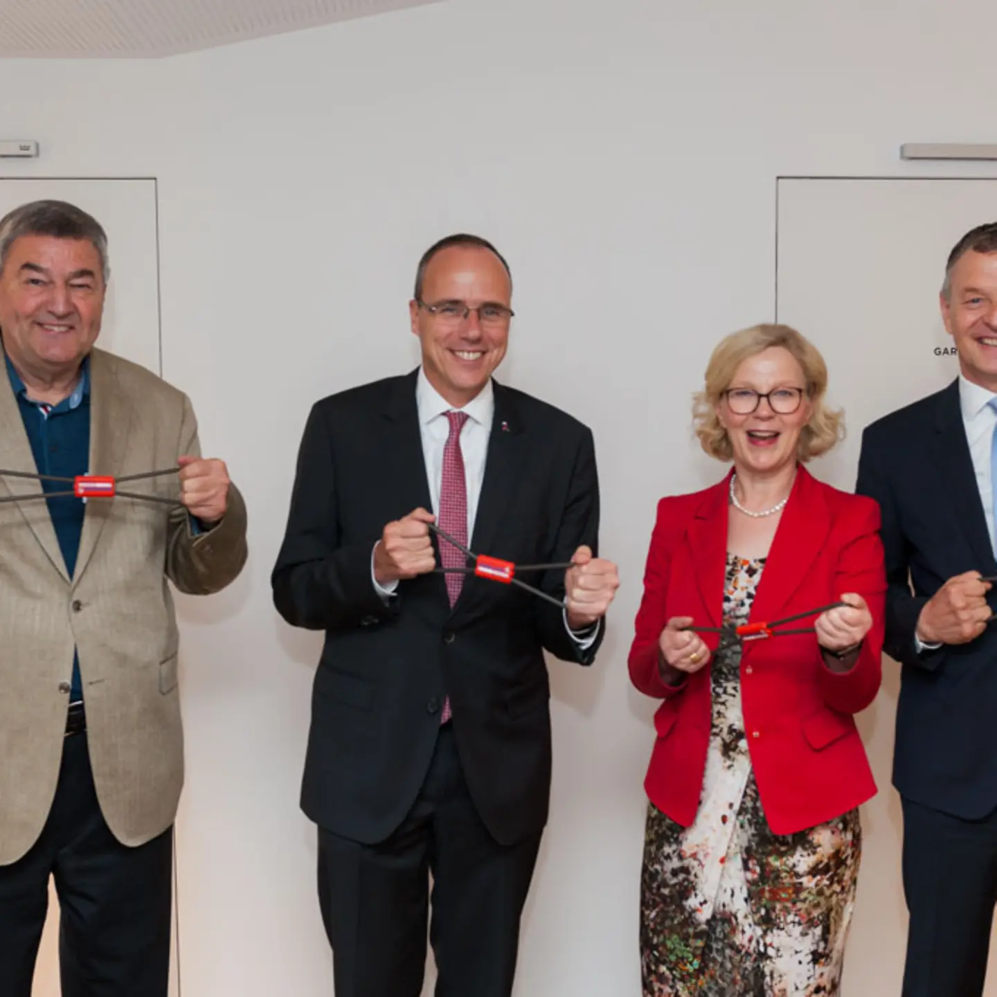 Gruppenbild mit vier Personen