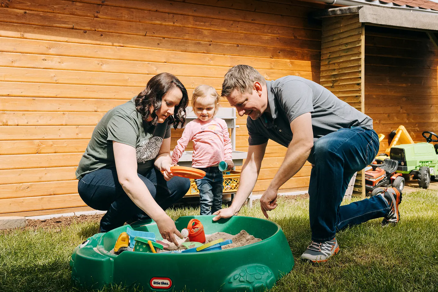 Kathrin und Frederick Rother mit Amelie