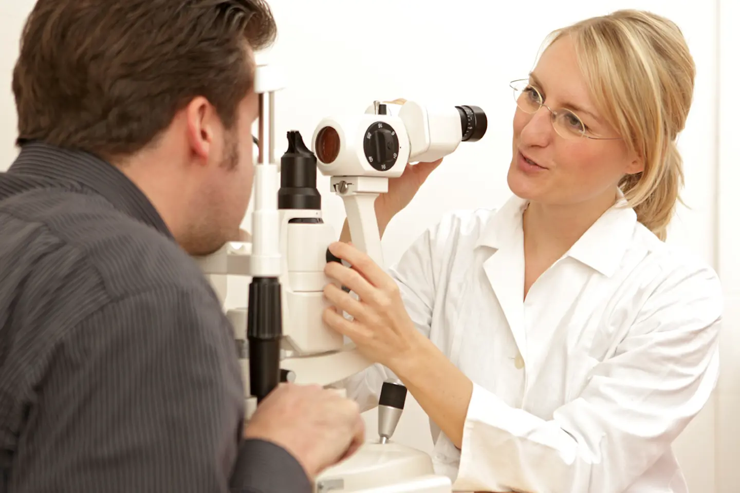 Untersuchung beim Augenarzt
