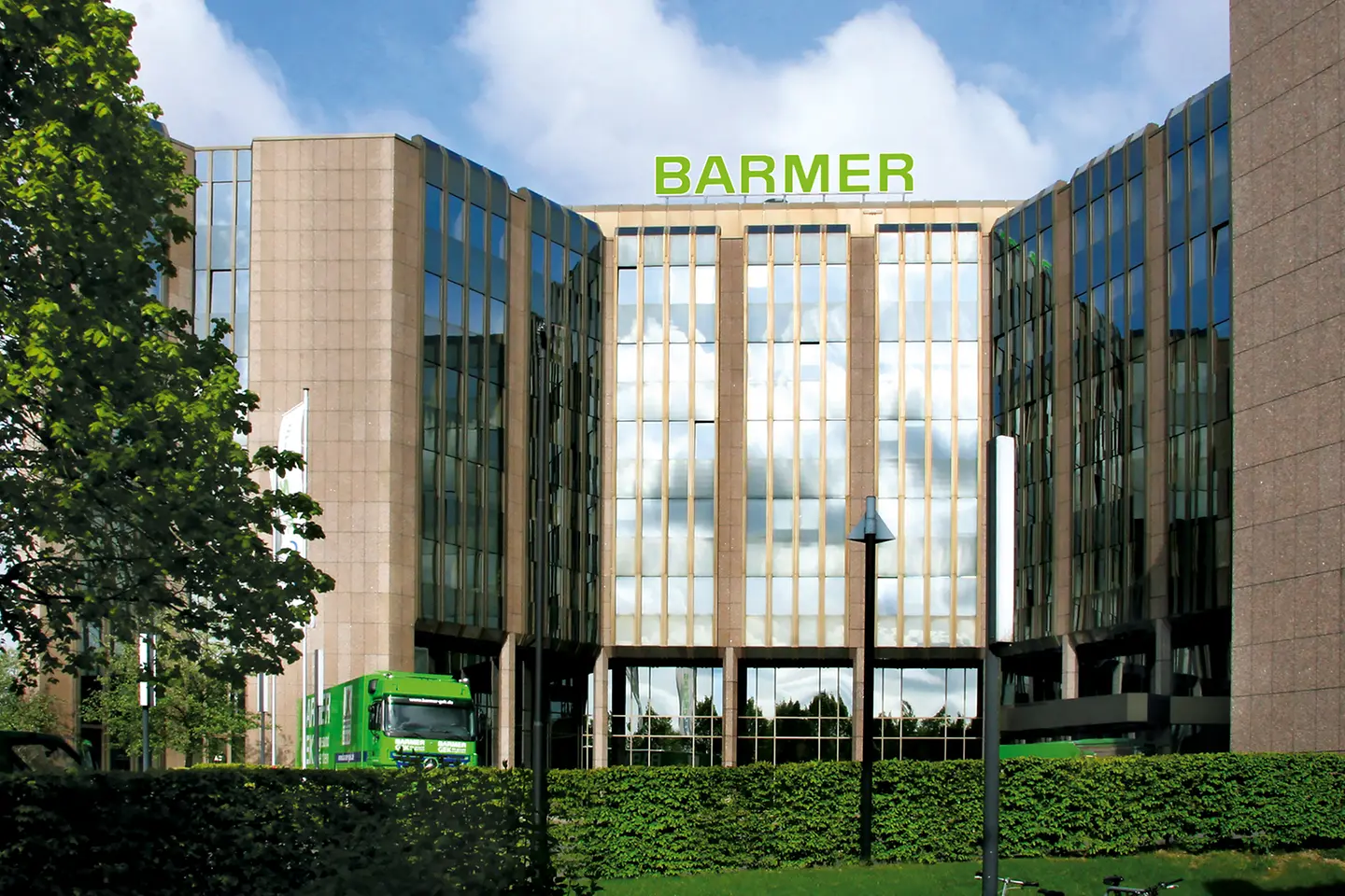 Blick auf das Gebäude der BARMER Hauptverwaltung