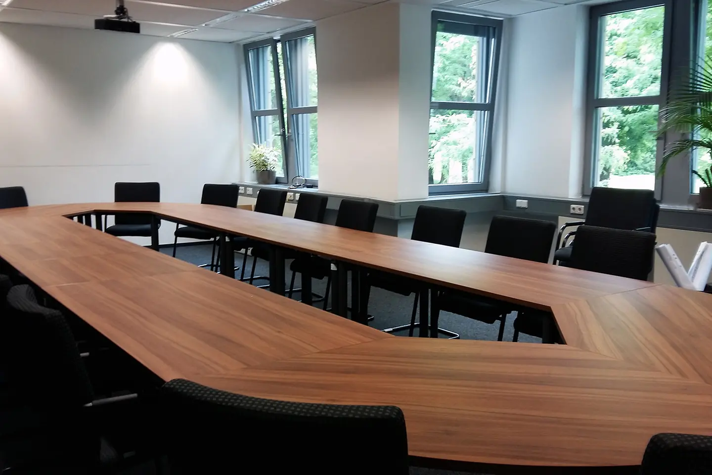 Blick in den Besprechungsraum der BARMER Landesvertretung Sachsen-Anhalt