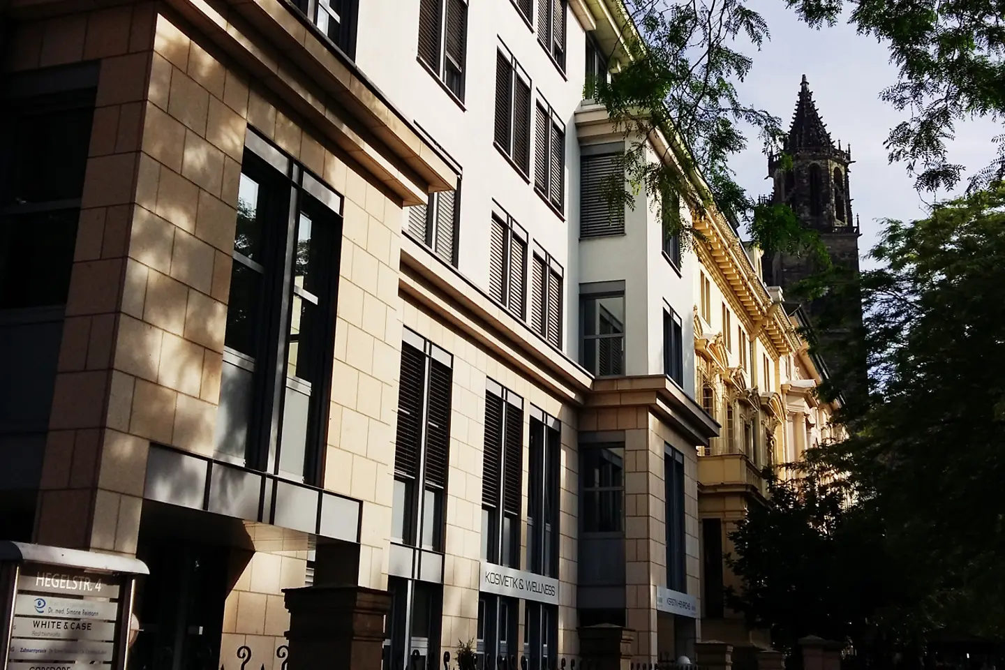 Fassade der BARMER Landesvertretung Sachsen-Anhalt