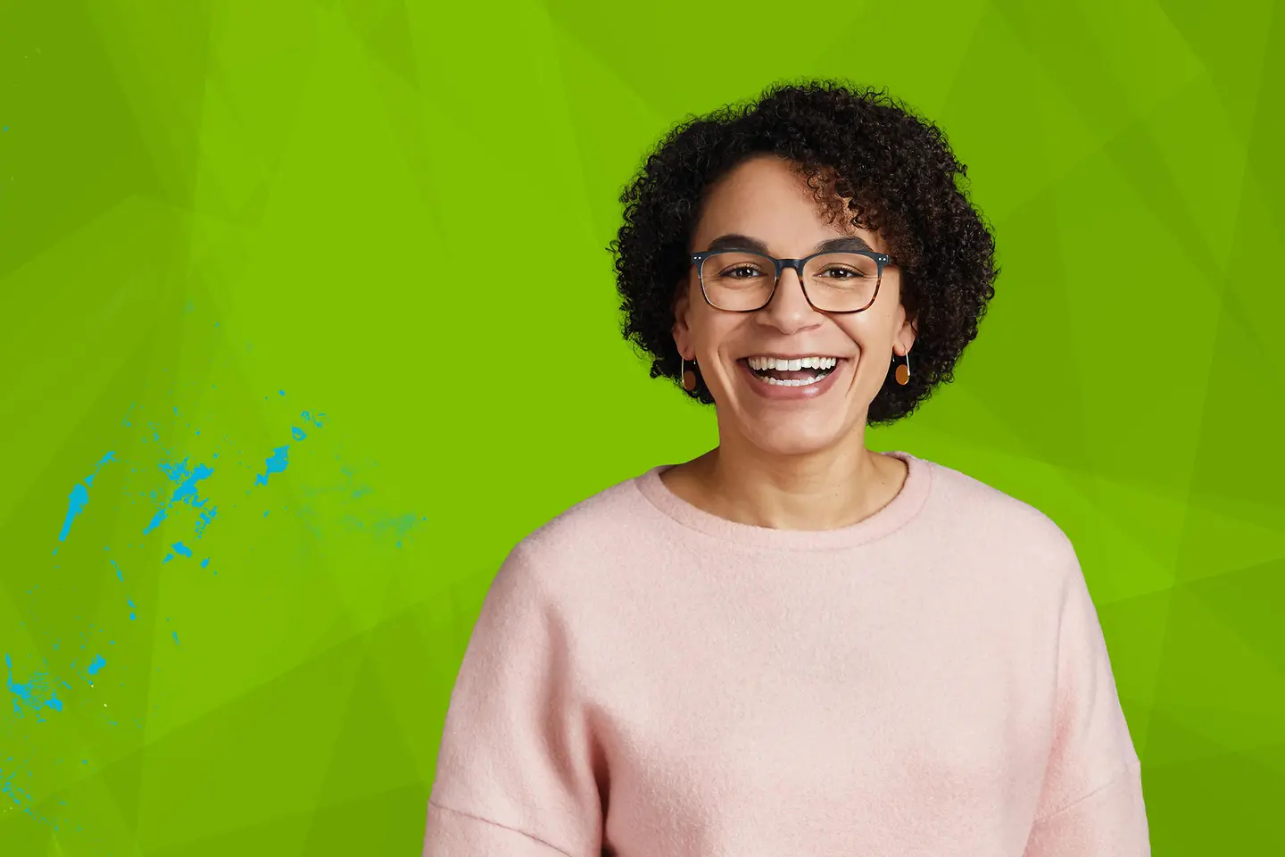 Portrait mit illustrativem bunten Hintergrund: Bérengère Codjo