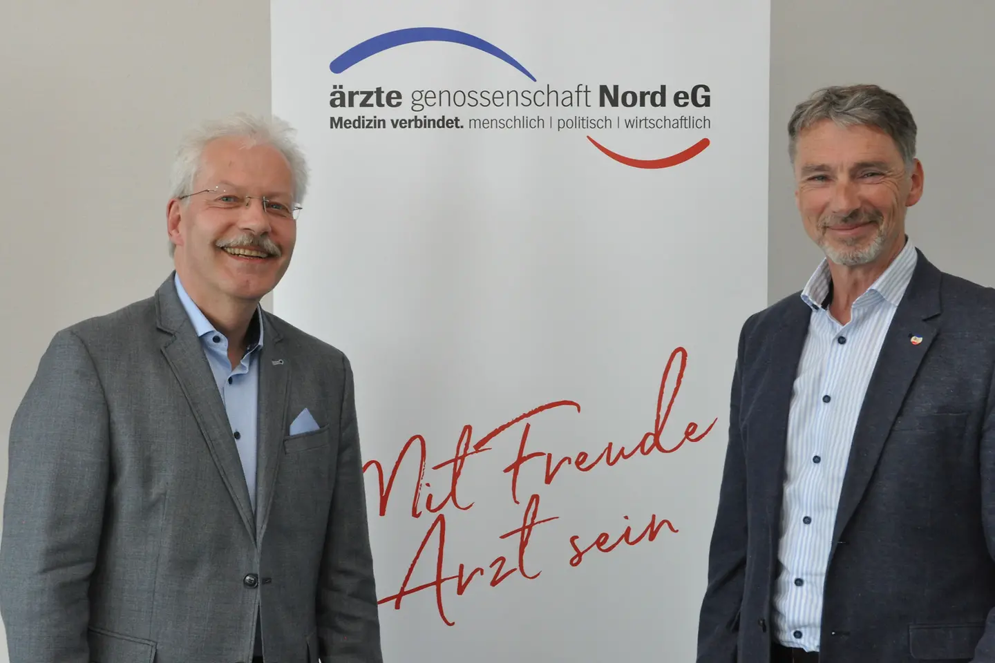 Dr. Bernd Hillebrandt (BARMER) und Dr. Svante Gehring (Ärztegenossenschaft Nord eG)