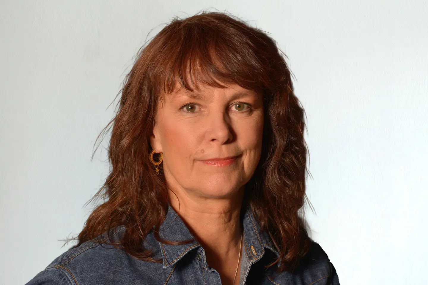 Ein Portrait-Foto von Elisabeth Raffauf. Sie ist Diplom-Psychologin.