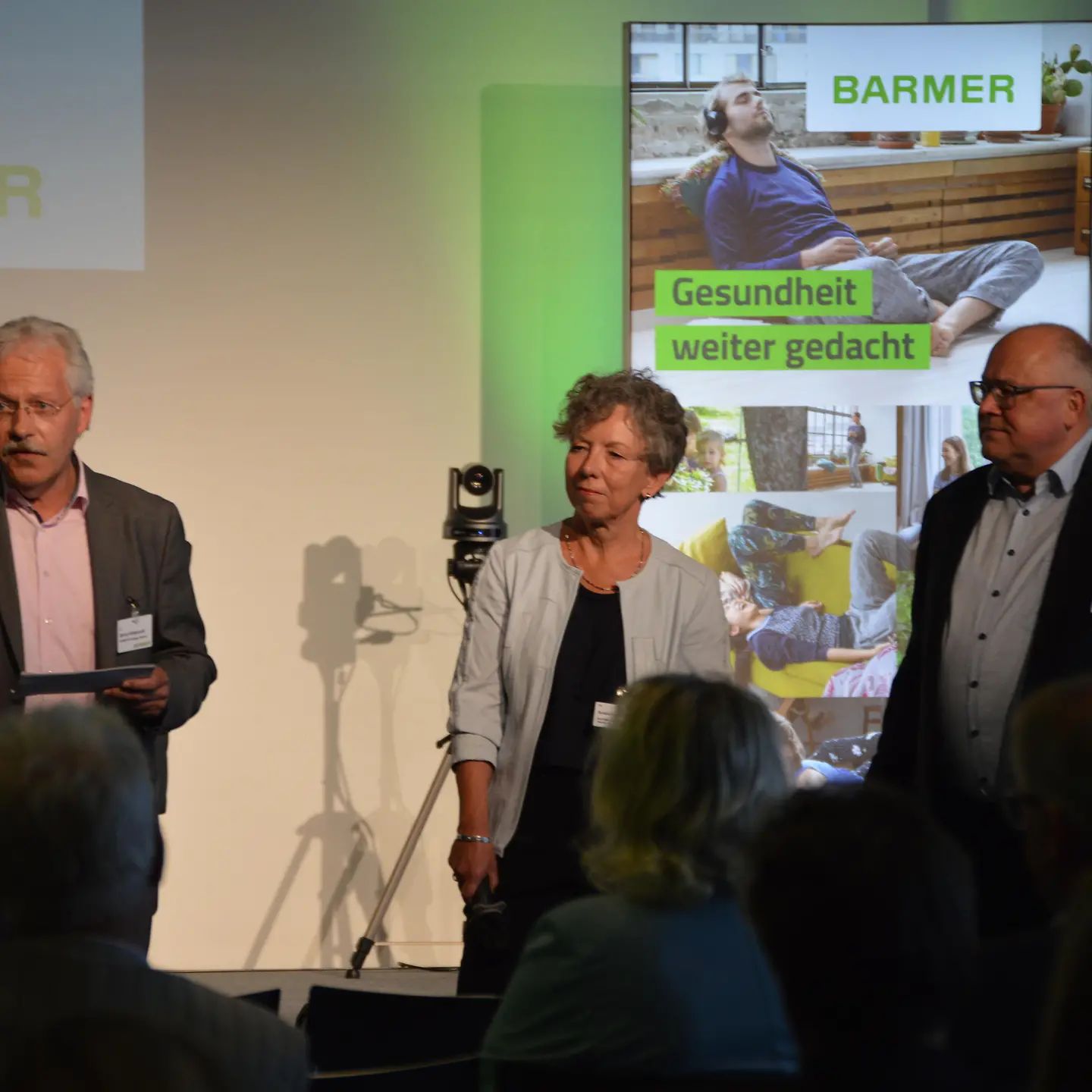 Die Gastgeber begrüßen die Gäste beim 9. Norddeutschen Dialog