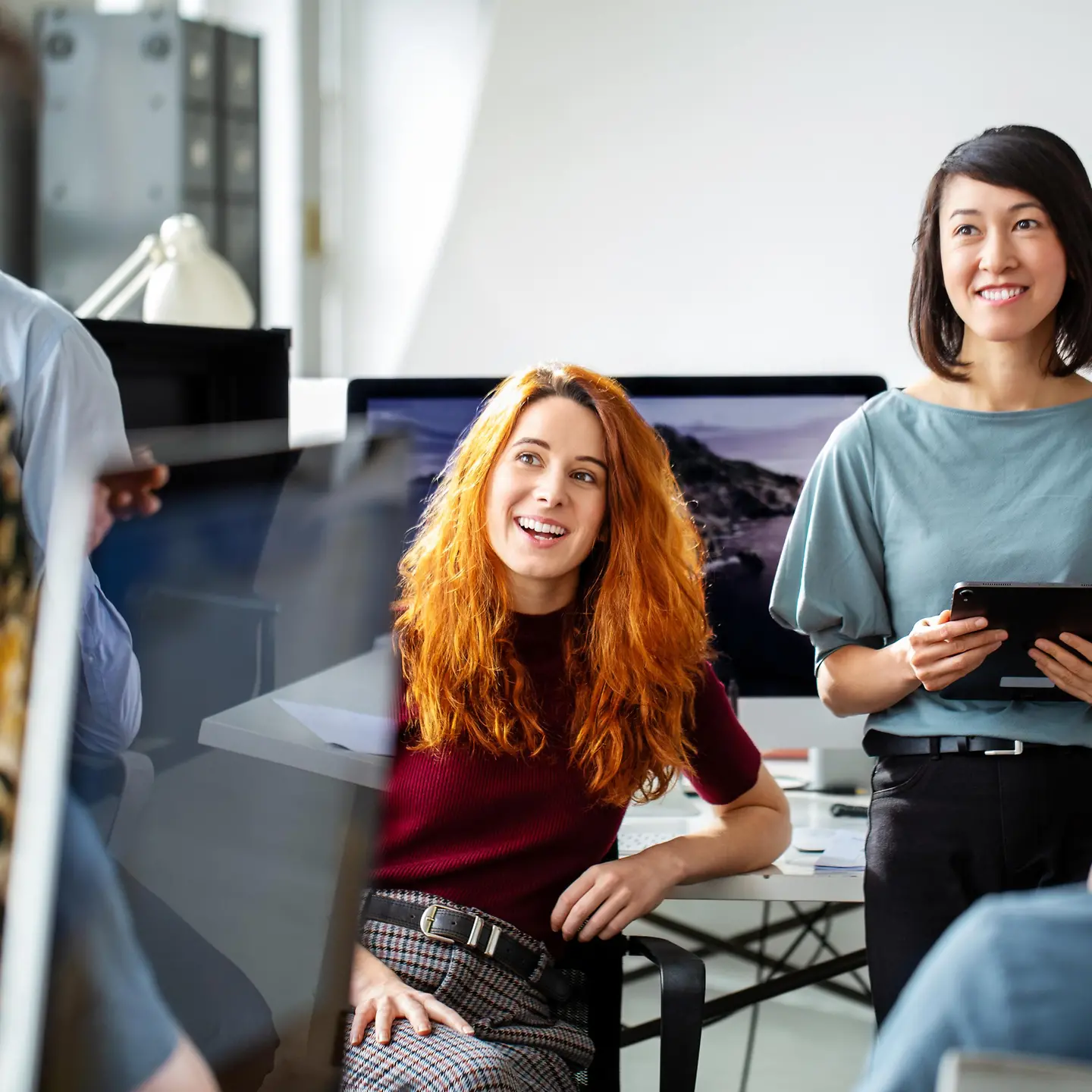 Gruppe bei Diskussion