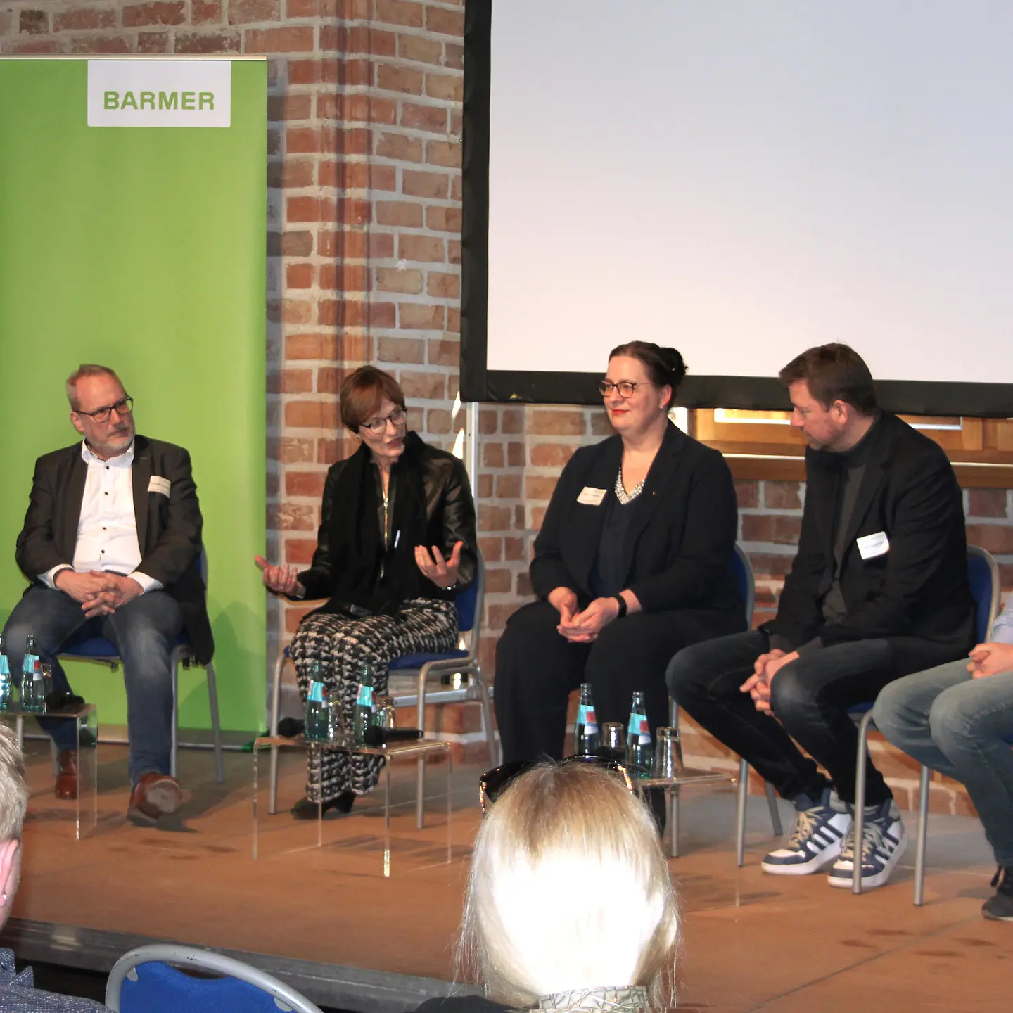 Podiumsdikussion auf der Pflegefachveranstaltung der BARMER